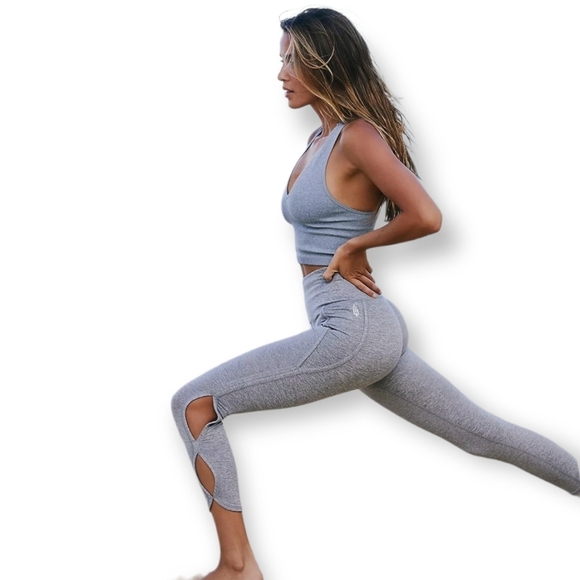 Free People Movement high rise 3/4 infinity leggings size M - Picture 9 of 9